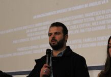 Edoardo De Angelis chiude il Cineforum Arci Movie a Ponticelli, Napoli.