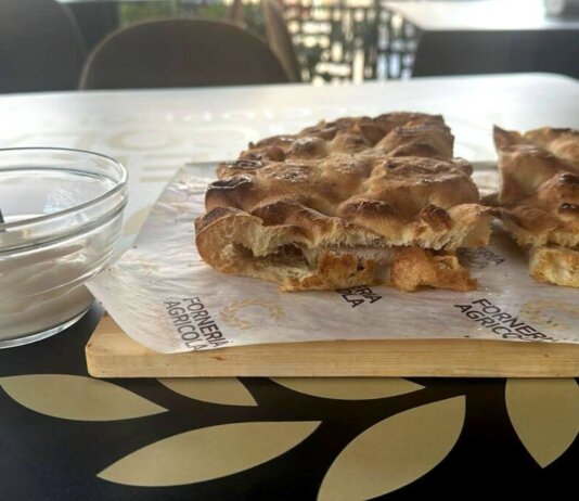 Festa di Sant’Antonio Abate col Tegliuccio Chieno con la porchetta della Forneria Agricola Caccioppoli
