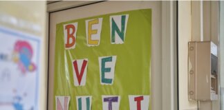 La povertà educativa a Napoli e provincia, gli ostacoli alla crescita dei giovani.